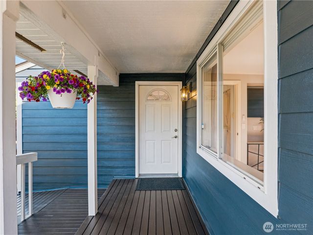 21822 92nd Avenue W, Edmonds, WA 98020