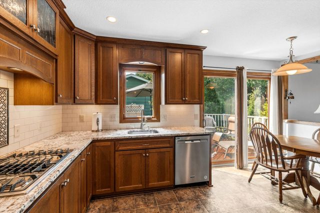 4657 Kent Street, Shoreview, MN 55126