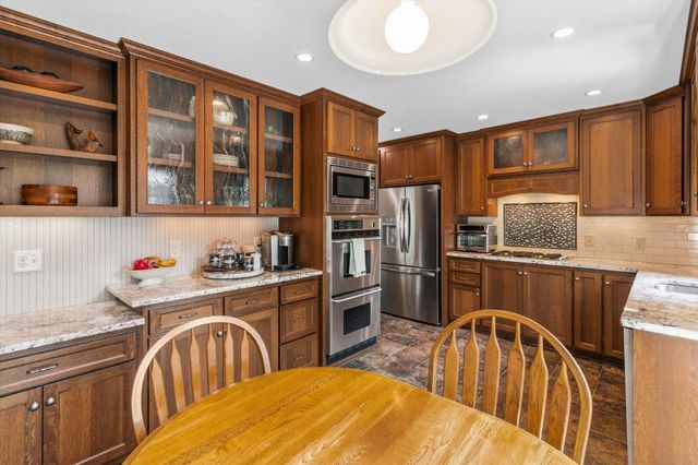 4657 Kent Street, Shoreview, MN 55126