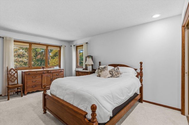 4657 Kent Street, Shoreview, MN 55126