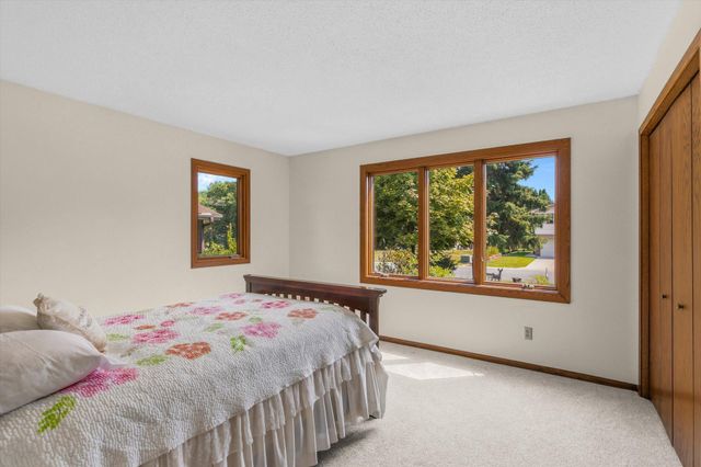 4657 Kent Street, Shoreview, MN 55126