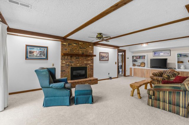 4657 Kent Street, Shoreview, MN 55126