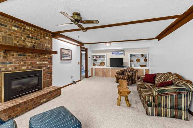 4657 Kent Street, Shoreview, MN 55126