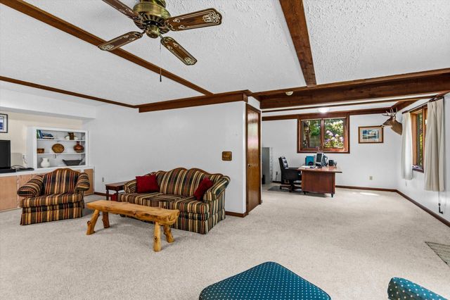 4657 Kent Street, Shoreview, MN 55126