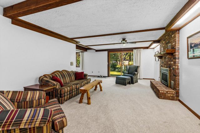 4657 Kent Street, Shoreview, MN 55126