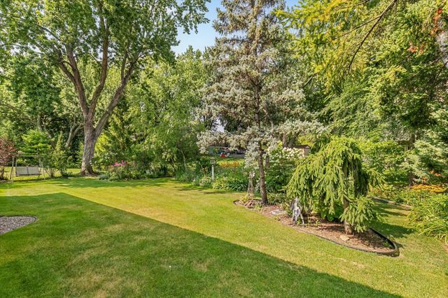 4657 Kent Street, Shoreview, MN 55126
