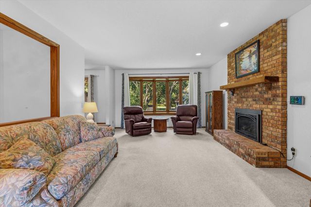 4657 Kent Street, Shoreview, MN 55126