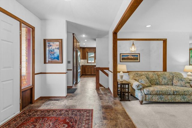 4657 Kent Street, Shoreview, MN 55126