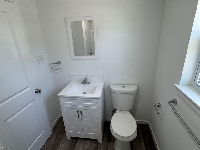 1018 Rowe ST, Hampton, VA 23669