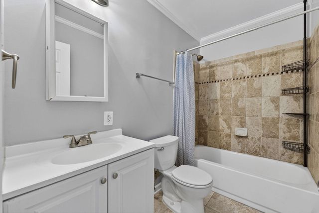 8636 NEWTON PL, Manassas, VA 20111