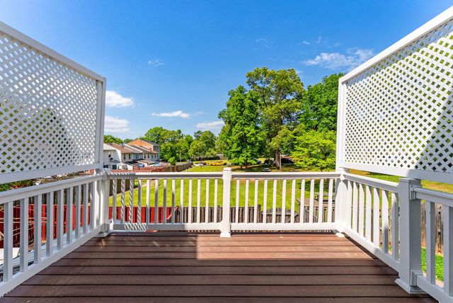 8636 NEWTON PL, Manassas, VA 20111