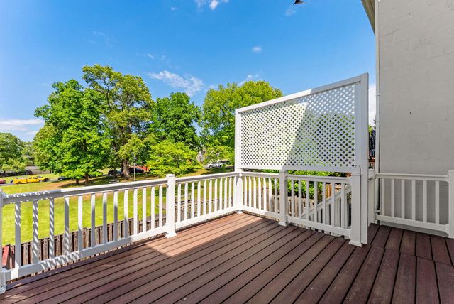 8636 NEWTON PL, Manassas, VA 20111