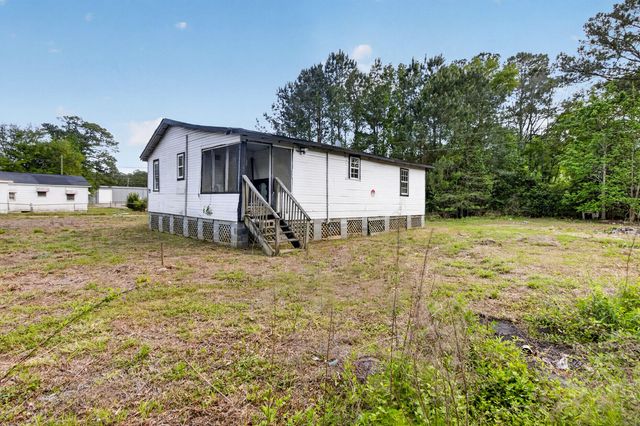727 Campbellridge Lane, Saint Stephen, SC 29479