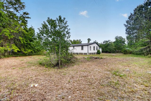 727 Campbellridge Lane, Saint Stephen, SC 29479