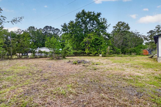 727 Campbellridge Lane, Saint Stephen, SC 29479