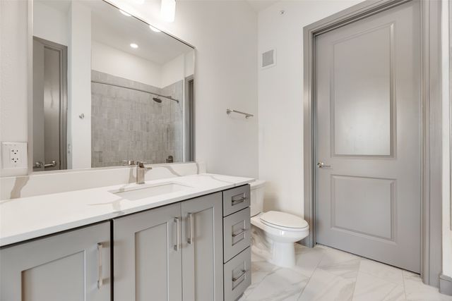 2700 Old Denton Road 4466, Carrollton, TX 75007