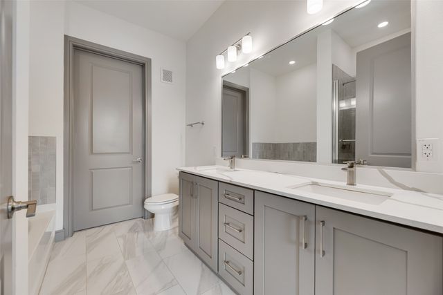 2700 Old Denton Road 4466, Carrollton, TX 75007