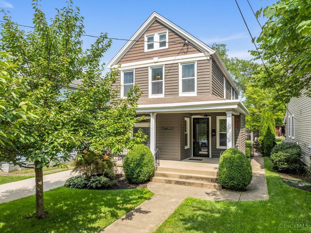 3728 Drakewood Drive, Cincinnati, OH 45209