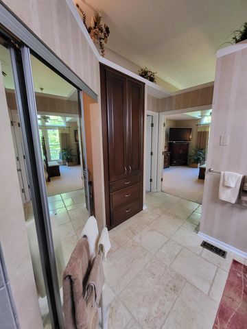 1943 Cliffview Lane, Florence, KY 41042