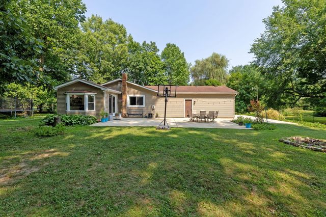 579 N County Line Road, Sunbury, OH 43074