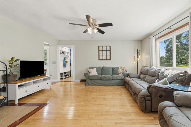 579 N County Line Road, Sunbury, OH 43074
