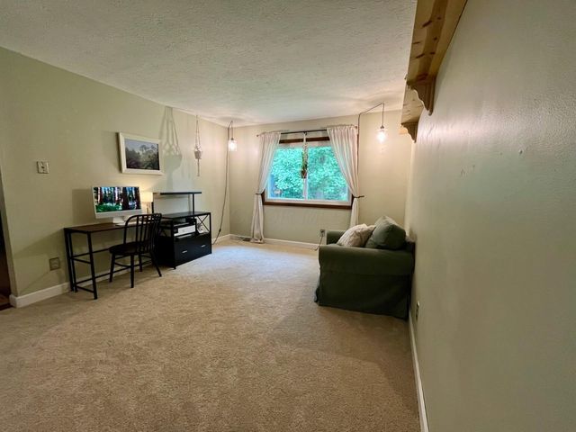 579 N County Line Road, Sunbury, OH 43074