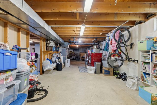 579 N County Line Road, Sunbury, OH 43074