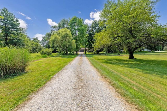 579 N County Line Road, Sunbury, OH 43074