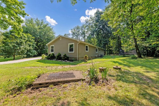 579 N County Line Road, Sunbury, OH 43074