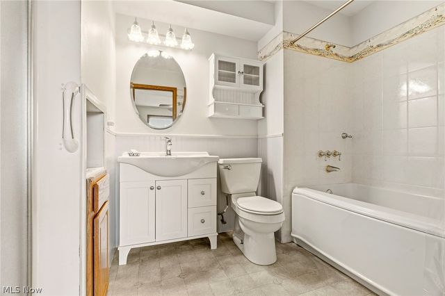 380 E 2nd Street, Zoar, OH 44697