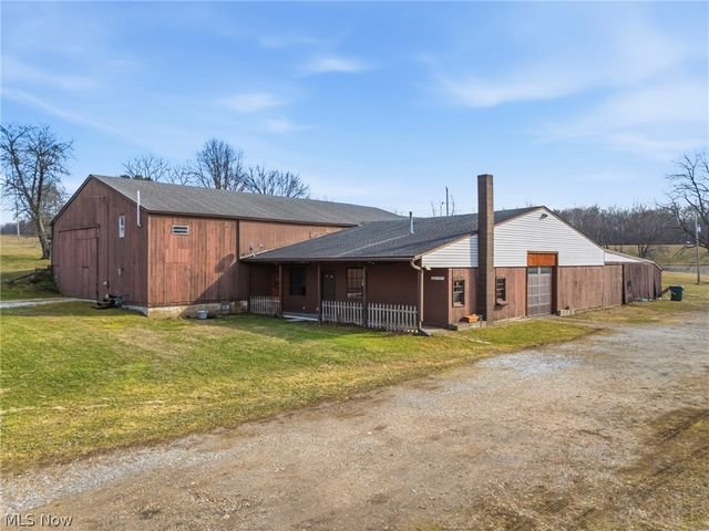 380 E 2nd Street, Zoar, OH 44697