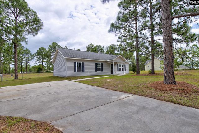 134 Charm Hill Road, Lugoff, SC 29078