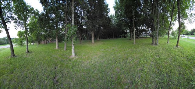 2776 S Lakeview Drive, Cedar Hill, TX 75104