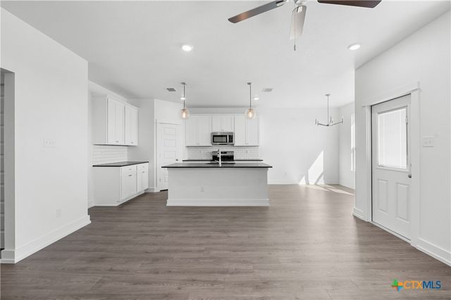 1911 Bear Grass Ridge Road, Temple, TX 76501