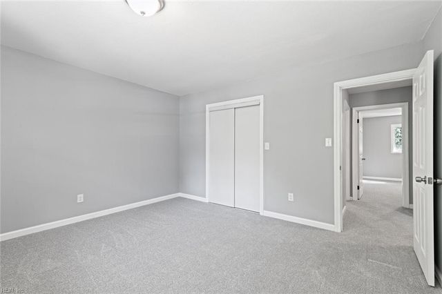 418 Fox Hill RD, Hampton, VA 23669