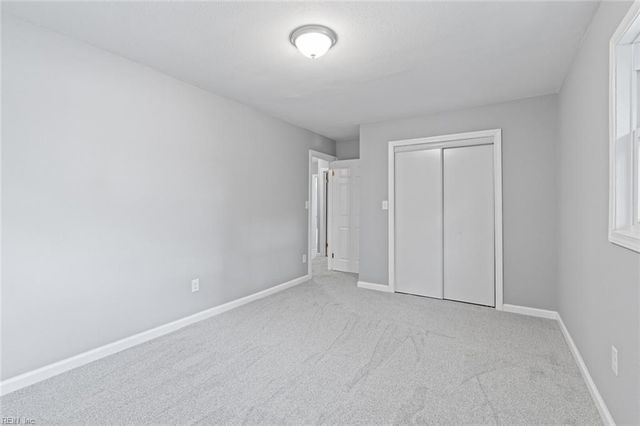 418 Fox Hill RD, Hampton, VA 23669