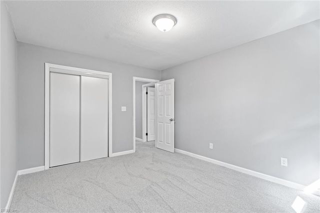 418 Fox Hill RD, Hampton, VA 23669