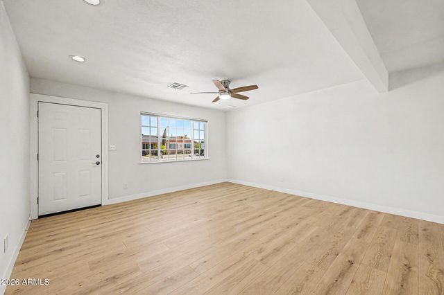 2526 W ORCHID Lane, Phoenix, AZ 85021