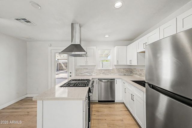 2526 W ORCHID Lane, Phoenix, AZ 85021