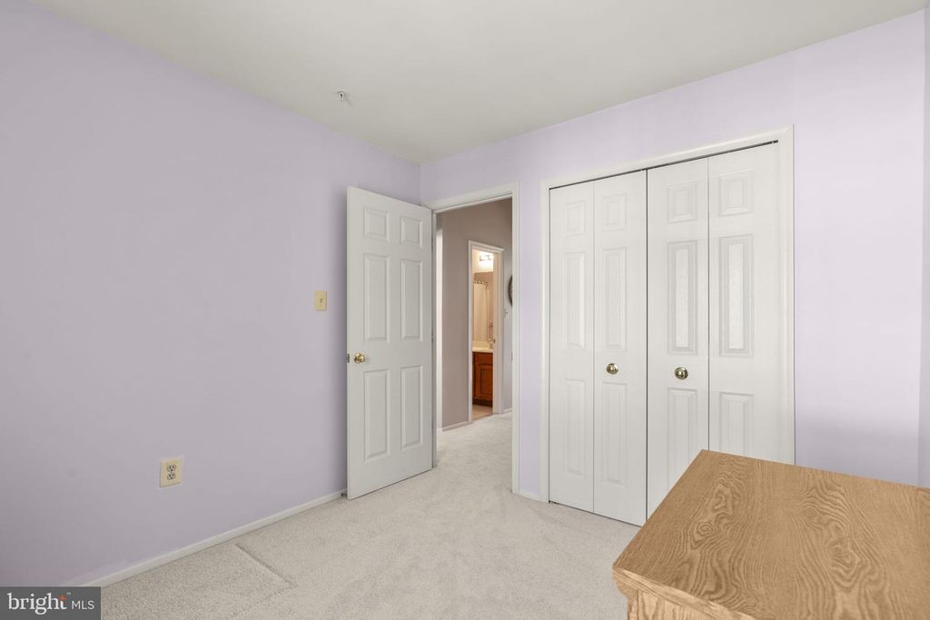 Image 20 of property listing at 7774 BLUEBERRY HILL LN, Ellicott City, MD 21043