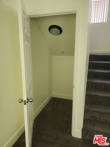 831 E 109th Street, Los Angeles, CA 90059