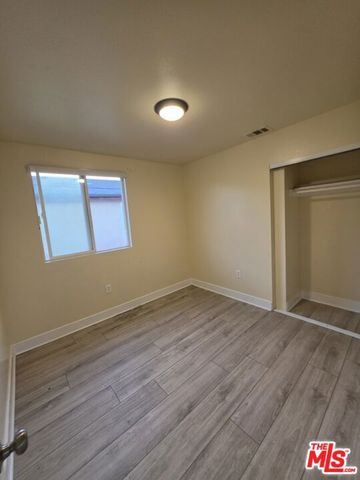 831 E 109th Street, Los Angeles, CA 90059