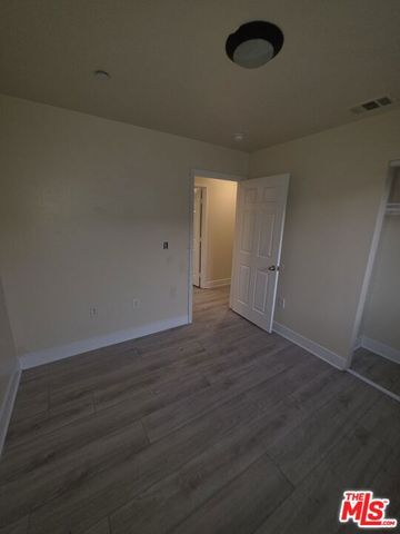 831 E 109th Street, Los Angeles, CA 90059