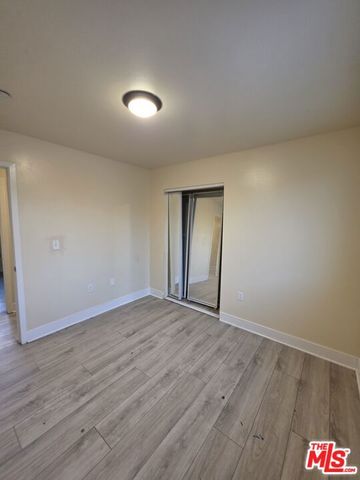 831 E 109th Street, Los Angeles, CA 90059