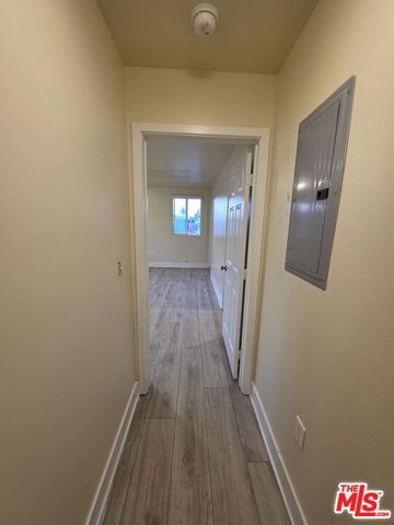 831 E 109th Street, Los Angeles, CA 90059