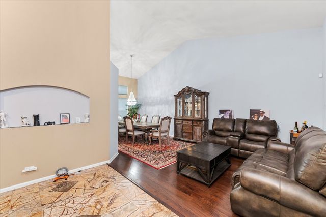 6506 Fawn Court, Matteson, IL 60443