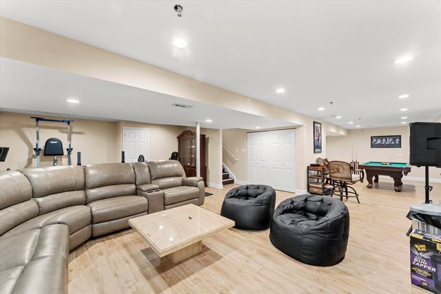 6506 Fawn Court, Matteson, IL 60443