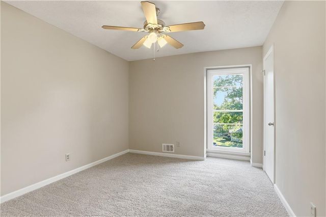 6742 Kellogg Drive, Acworth, GA 30102