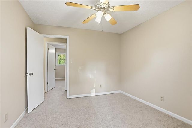 6742 Kellogg Drive, Acworth, GA 30102