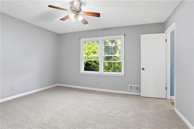 6742 Kellogg Drive, Acworth, GA 30102